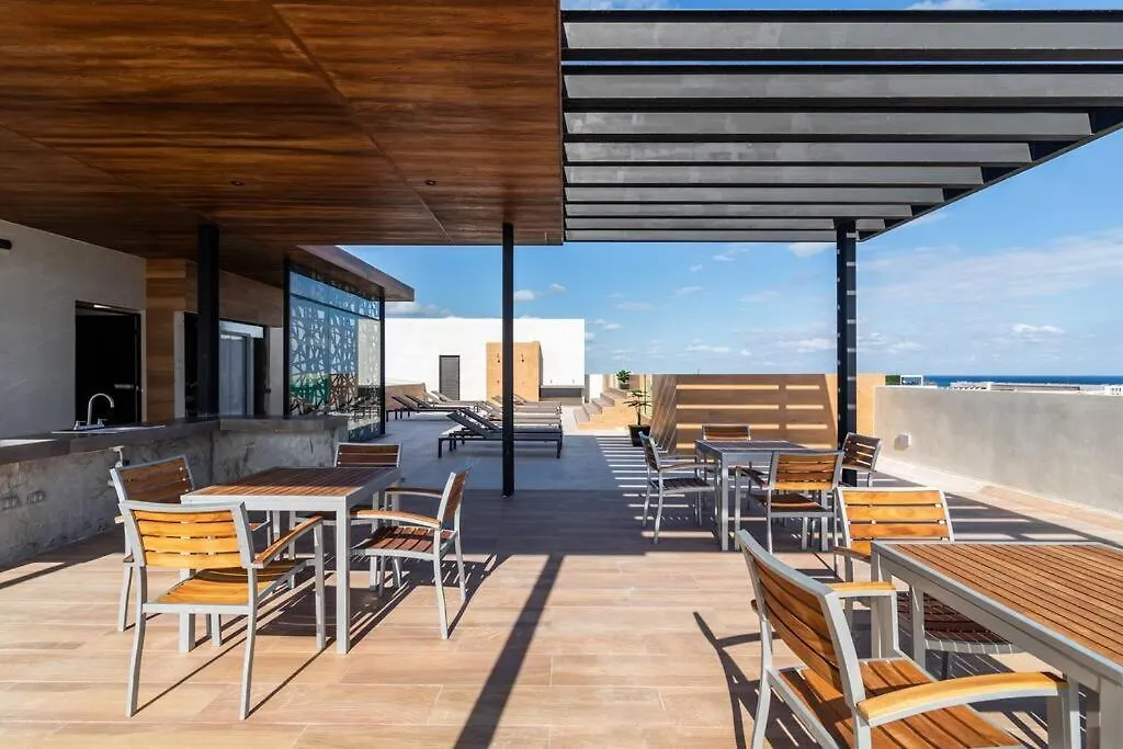 Luxury 5Th Avenue Apt - Distrito Corazon E2 Playa del Carmen 0*,  Mexico